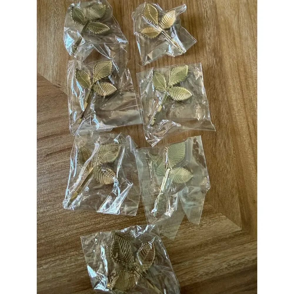 NIP Gold Leaf Bobby Pin Bundle (7)